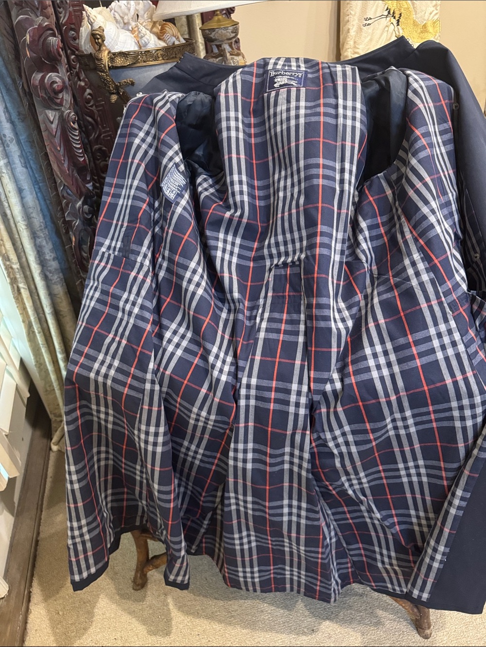 Burberrys of London Navy Double-Breasted Trench Coat 42L Missing Belt - Picture 4 of 15